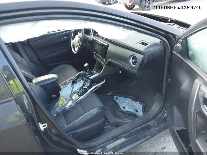 2T1BURHE5JC044746 2018 Toyota Corolla Se