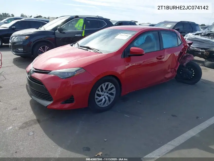 2T1BURHE2JC074142 2018 Toyota Corolla Le