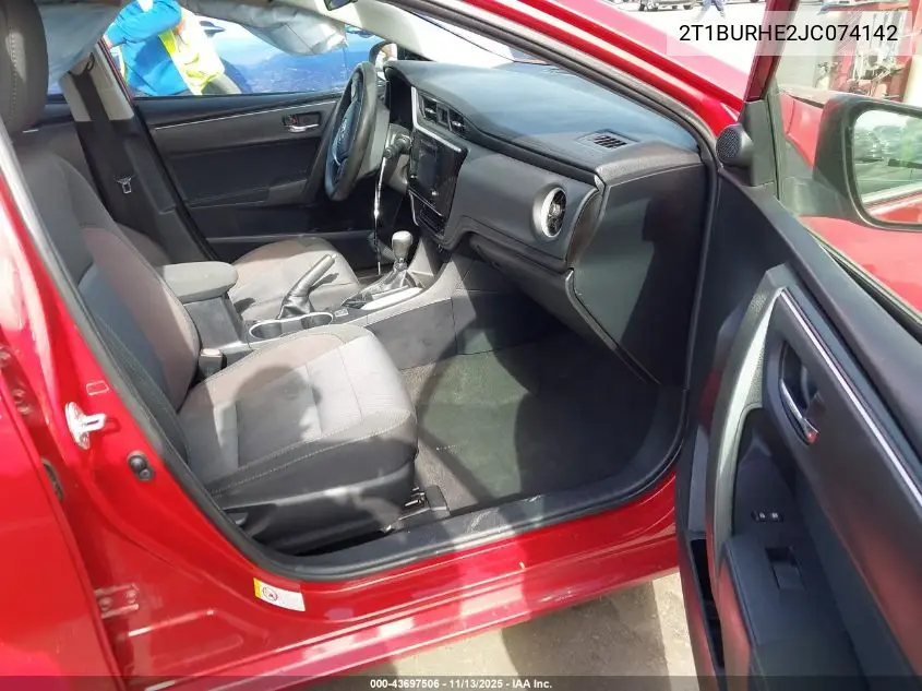2T1BURHE2JC074142 2018 Toyota Corolla Le