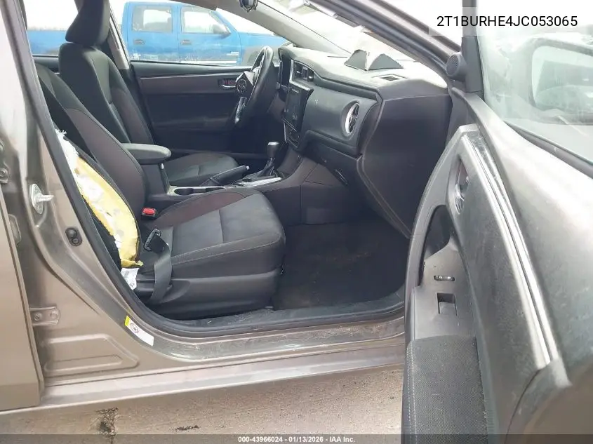 2T1BURHE4JC053065 2018 Toyota Corolla Le