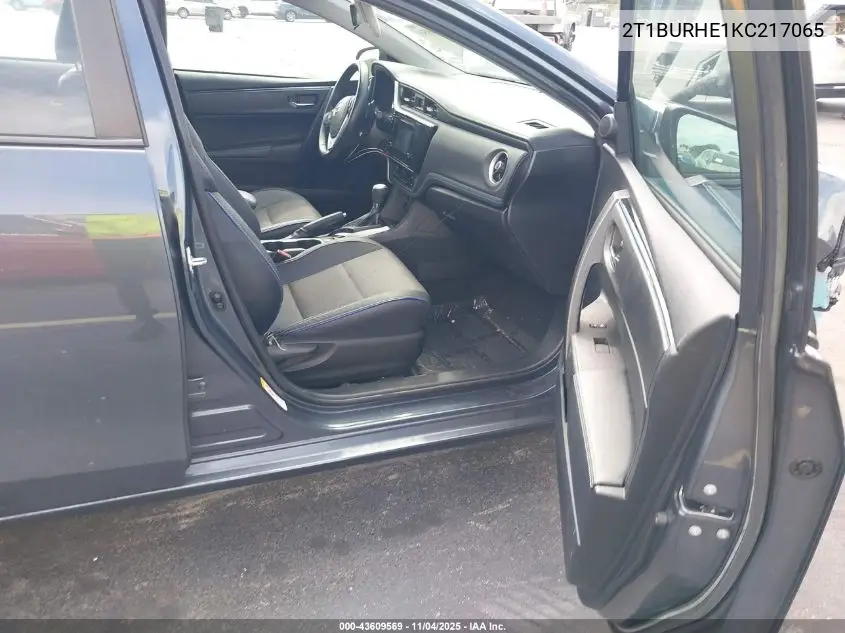 2T1BURHE1KC217065 2019 Toyota Corolla Se