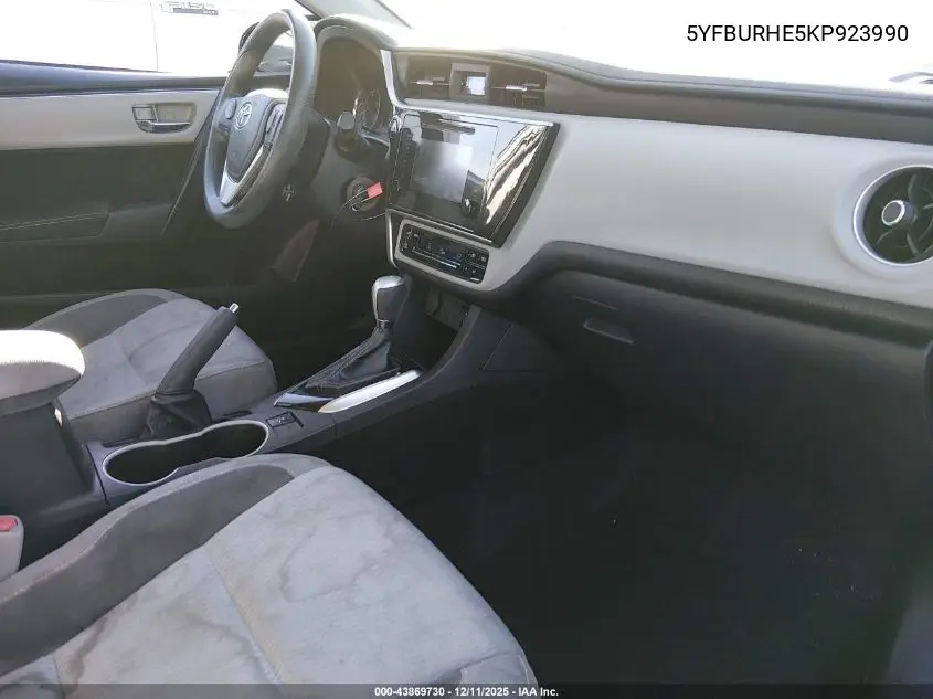 5YFBURHE5KP923990 2019 Toyota Corolla Le