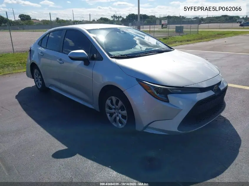 5YFEPRAE5LP062066 2020 Toyota Corolla Le