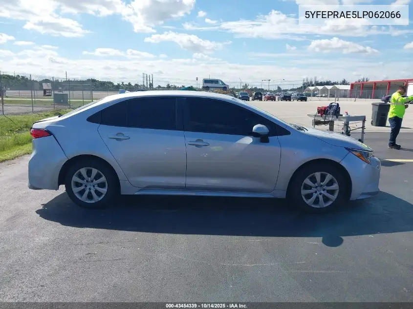 5YFEPRAE5LP062066 2020 Toyota Corolla Le