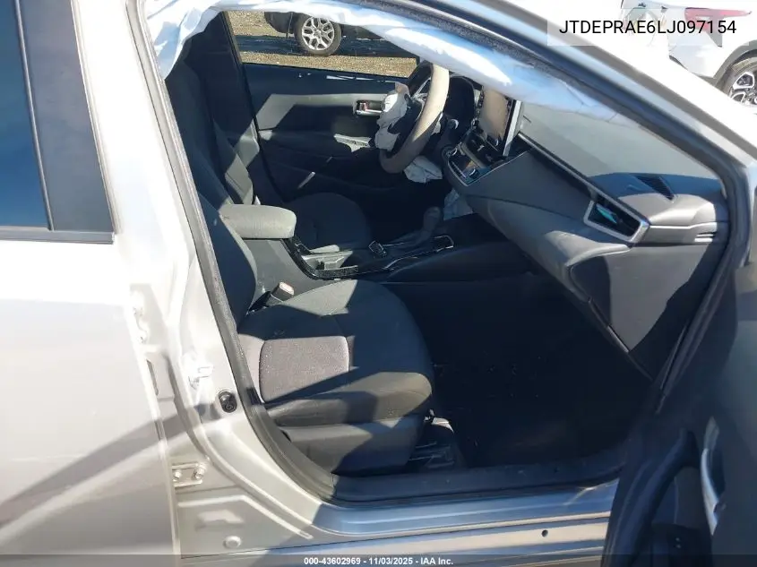 JTDEPRAE6LJ097154 2020 Toyota Corolla Le
