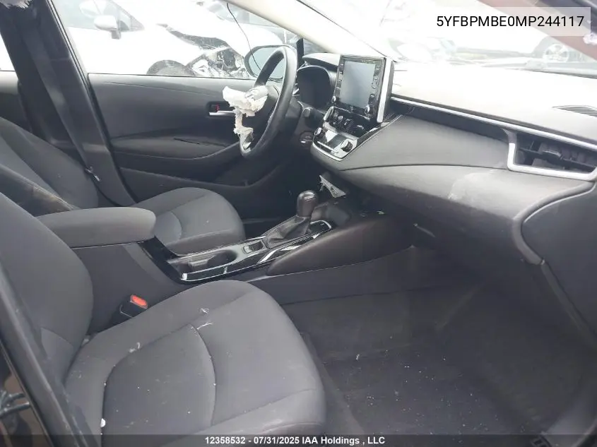 5YFBPMBE0MP244117 2021 Toyota Corolla Le