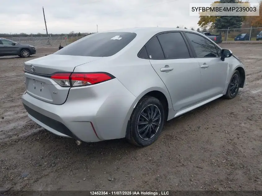 5YFBPMBE4MP239003 2021 Toyota Corolla Le