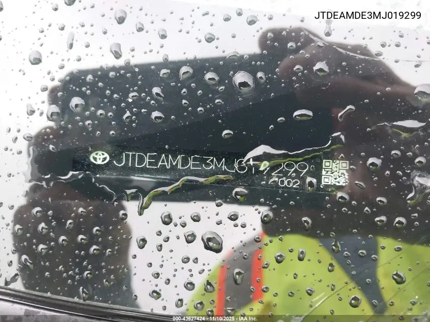 JTDEAMDE3MJ019299 2021 Toyota Corolla Hybrid Le