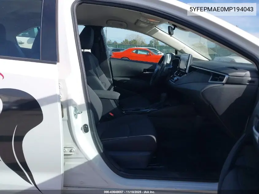 5YFEPMAE0MP194043 2021 Toyota Corolla Le