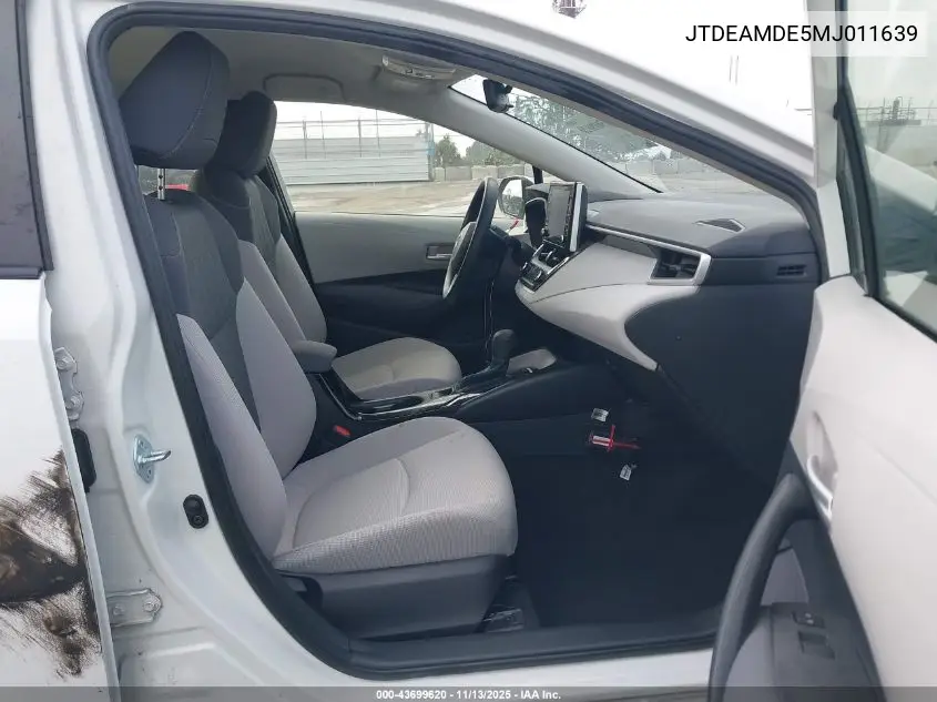 JTDEAMDE5MJ011639 2021 Toyota Corolla Hybrid Le