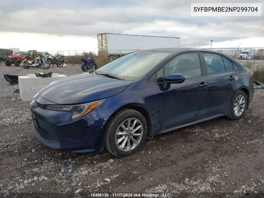 5YFBPMBE2NP299704 2022 Toyota Corolla Le