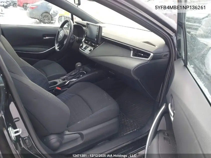 5YFB4MBE1NP136261 2022 Toyota Corolla Se