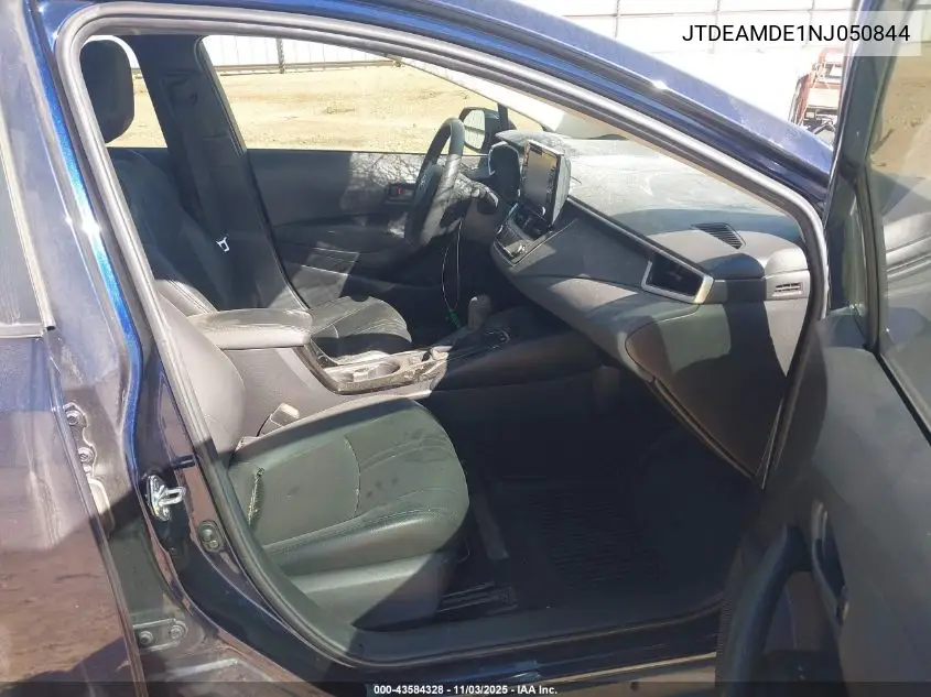 JTDEAMDE1NJ050844 2022 Toyota Corolla Hybrid Le
