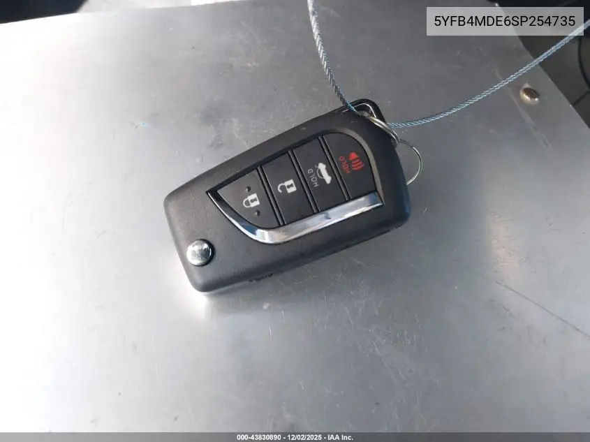 5YFB4MDE6SP254735 2025 Toyota Corolla Le