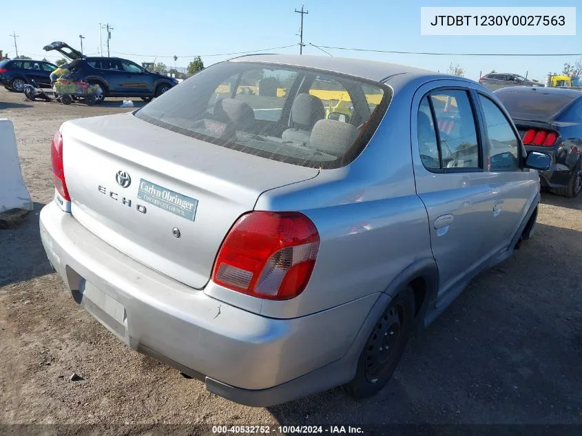 JTDBT1230Y0027563 2000 Toyota Echo