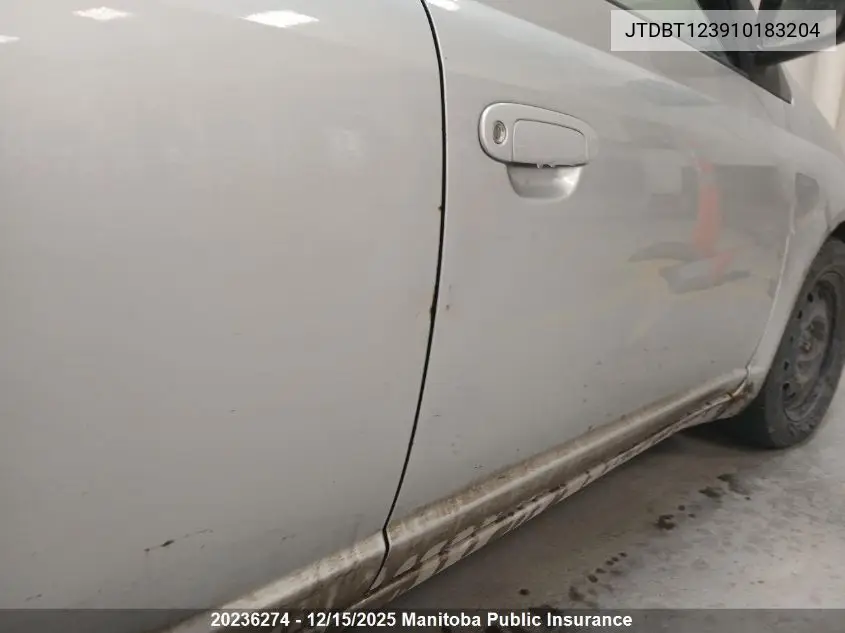 JTDBT123910183204 2001 Toyota Echo