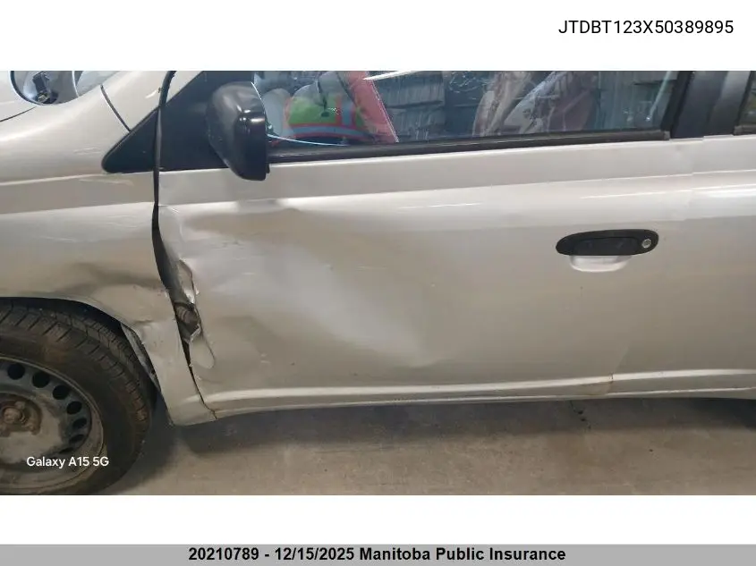 JTDBT123X50389895 2005 Toyota Echo