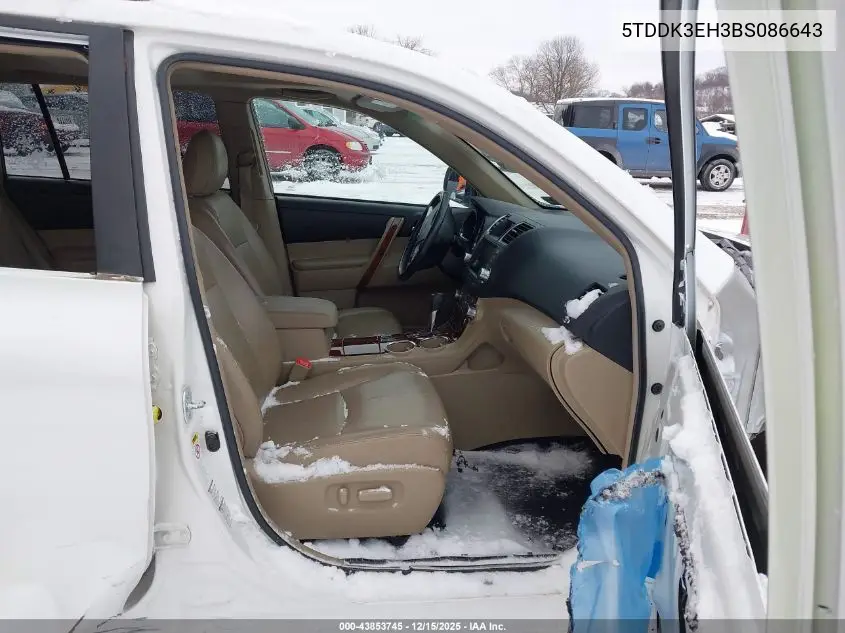 5TDDK3EH3BS086643 2011 Toyota Highlander Limited V6