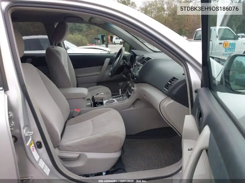 5TDBK3EH9DS186076 2013 Toyota Highlander Base V6