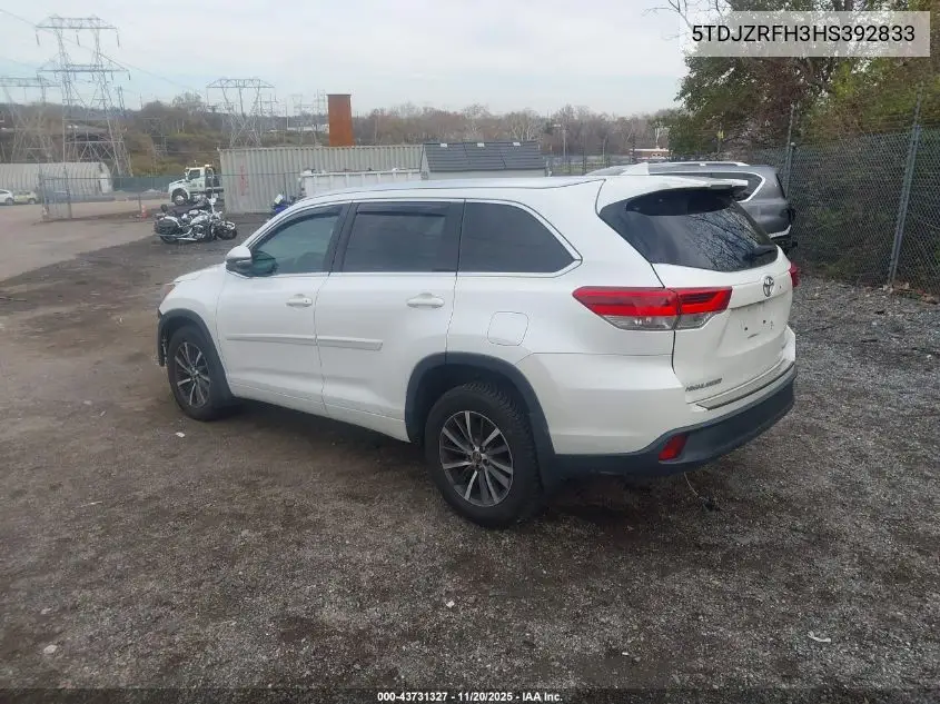 5TDJZRFH3HS392833 2017 Toyota Highlander Xle