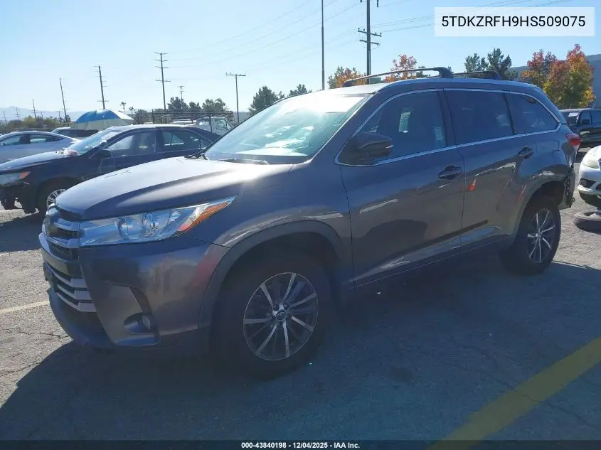 5TDKZRFH9HS509075 2017 Toyota Highlander Xle