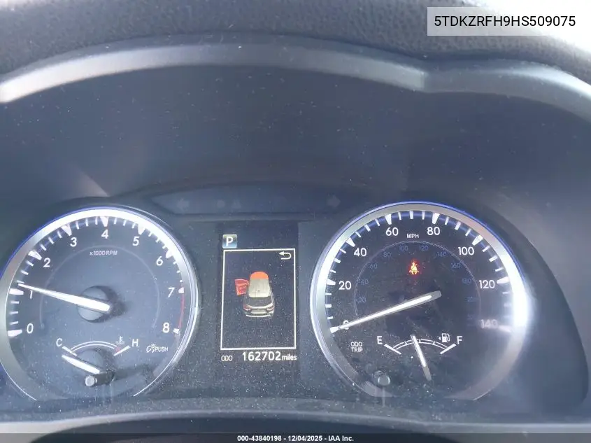 5TDKZRFH9HS509075 2017 Toyota Highlander Xle