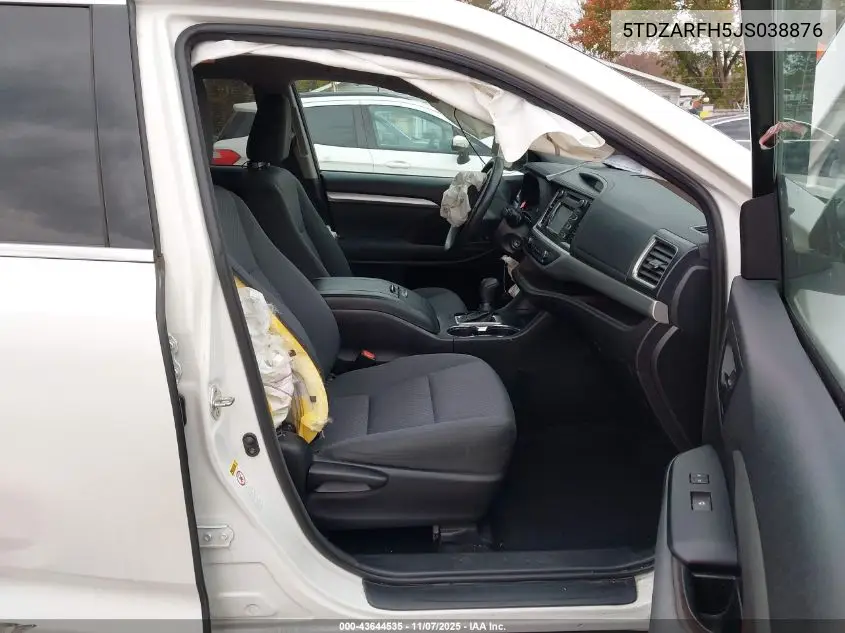5TDZARFH5JS038876 2018 Toyota Highlander Le