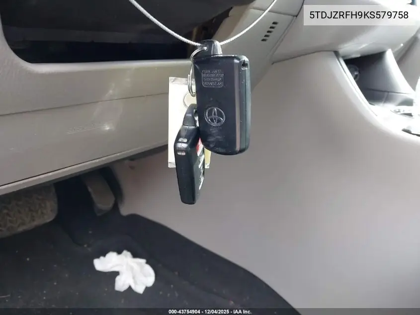 5TDJZRFH9KS579758 2019 Toyota Highlander Xle