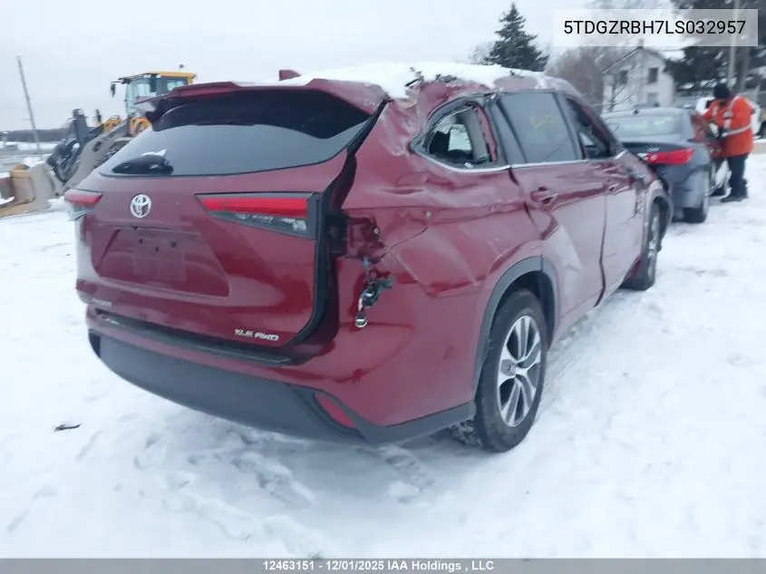 5TDGZRBH7LS032957 2020 Toyota Highlander Xle