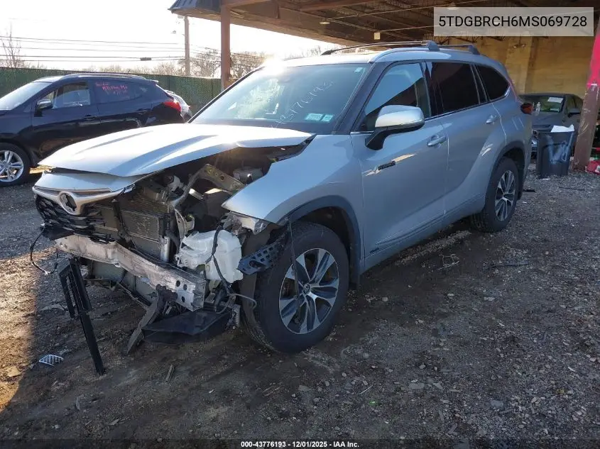 5TDGBRCH6MS069728 2021 Toyota Highlander Hybrid Xle