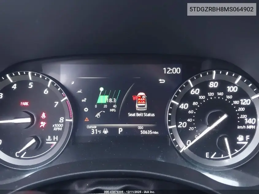 5TDGZRBH8MS064902 2021 Toyota Highlander Xle