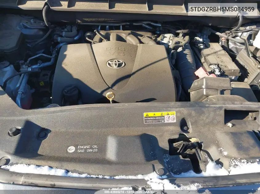 5TDGZRBH5MS084959 2021 Toyota Highlander Xle