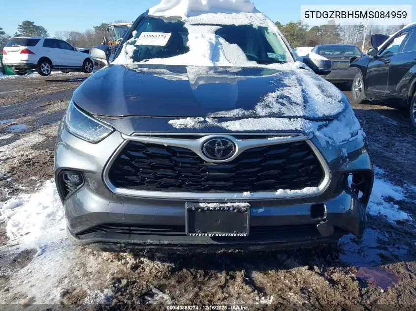 5TDGZRBH5MS084959 2021 Toyota Highlander Xle