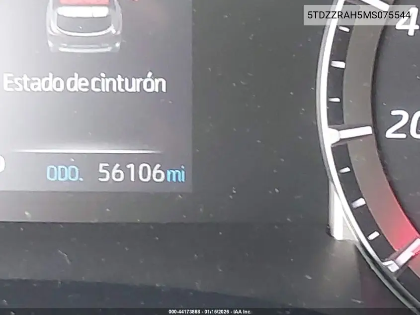 5TDZZRAH5MS075544 2021 Toyota Highlander Le