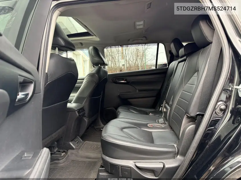 5TDGZRBH7MS524714 2021 Toyota Highlander Xle