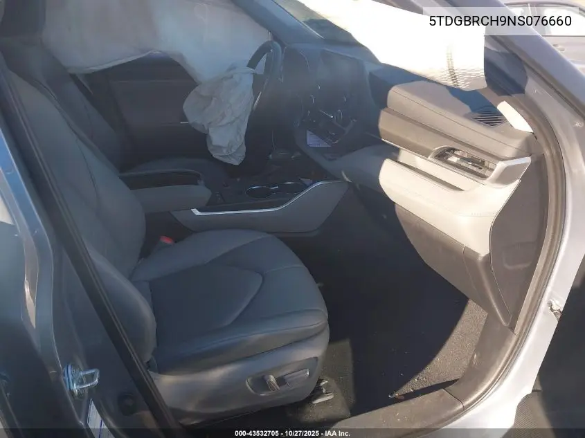 5TDGBRCH9NS076660 2022 Toyota Highlander Hybrid Xle