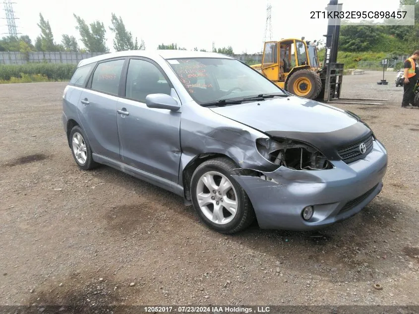 2T1KR32E95C898457 2005 Toyota Matrix