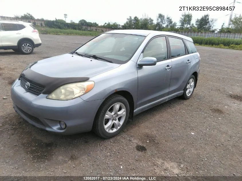 2005 Toyota Matrix VIN: 2T1KR32E95C898457 Lot: 12052017