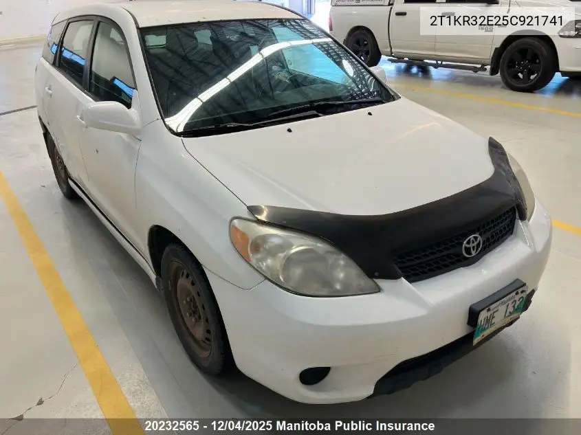 2T1KR32E25C921741 2005 Toyota Matrix