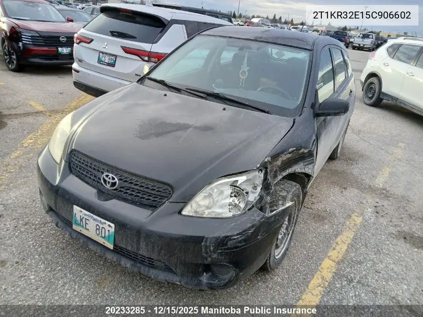 2T1KR32E15C906602 2005 Toyota Matrix