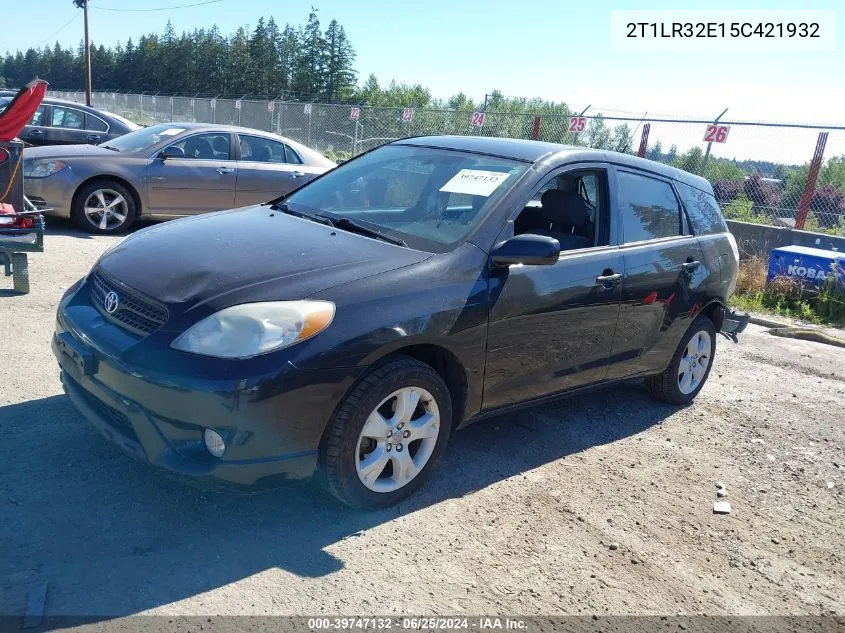 2005 Toyota Matrix Xr VIN: 2T1LR32E15C421932 Lot: 39747132