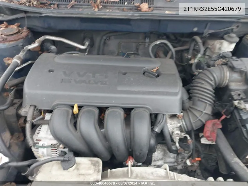 2T1KR32E55C420679 2005 Toyota Matrix