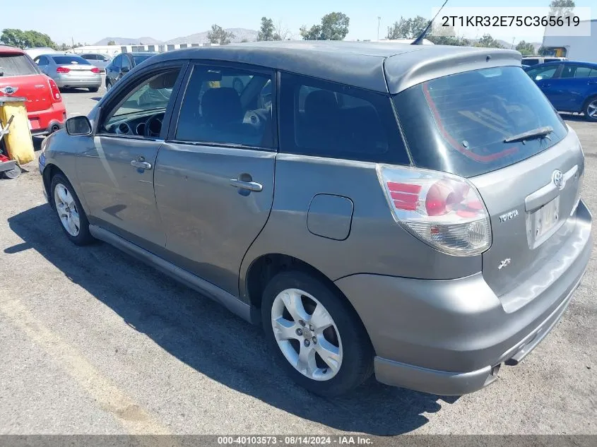 2005 Toyota Matrix Xr VIN: 2T1KR32E75C365619 Lot: 40103573