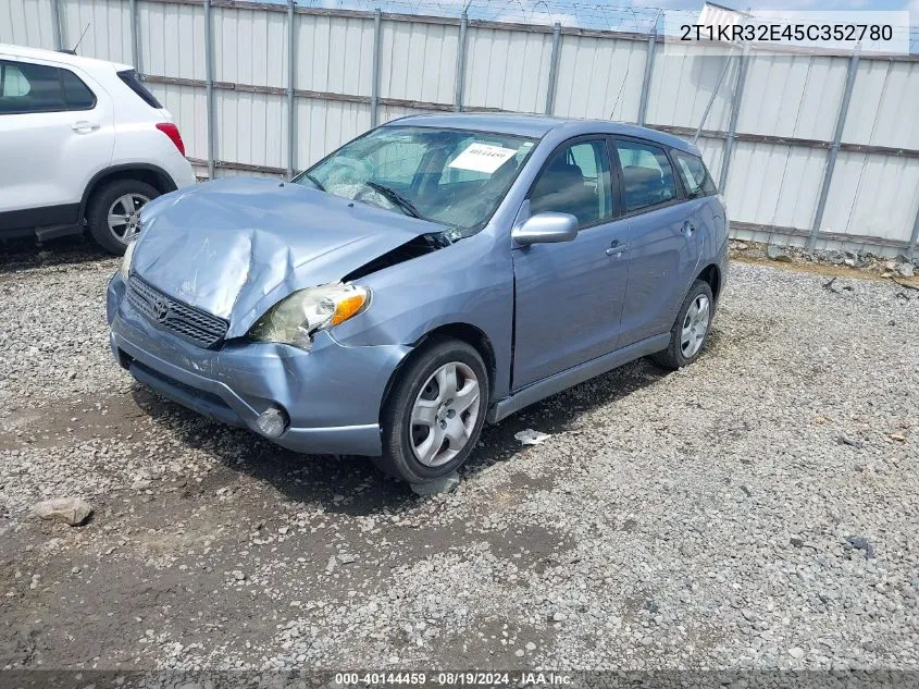 2005 Toyota Matrix Xr VIN: 2T1KR32E45C352780 Lot: 40144459