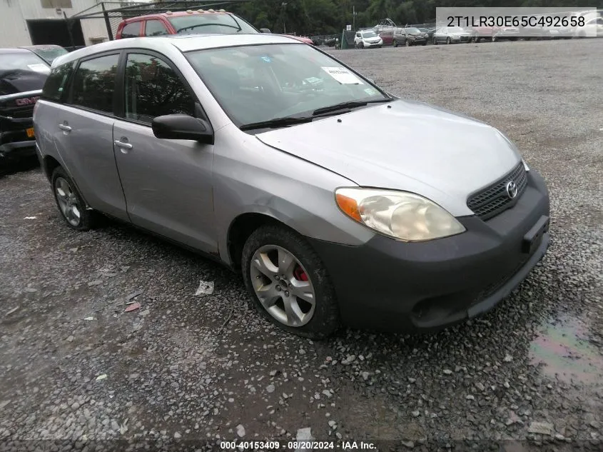 2005 Toyota Matrix Xr VIN: 2T1LR30E65C492658 Lot: 40153409