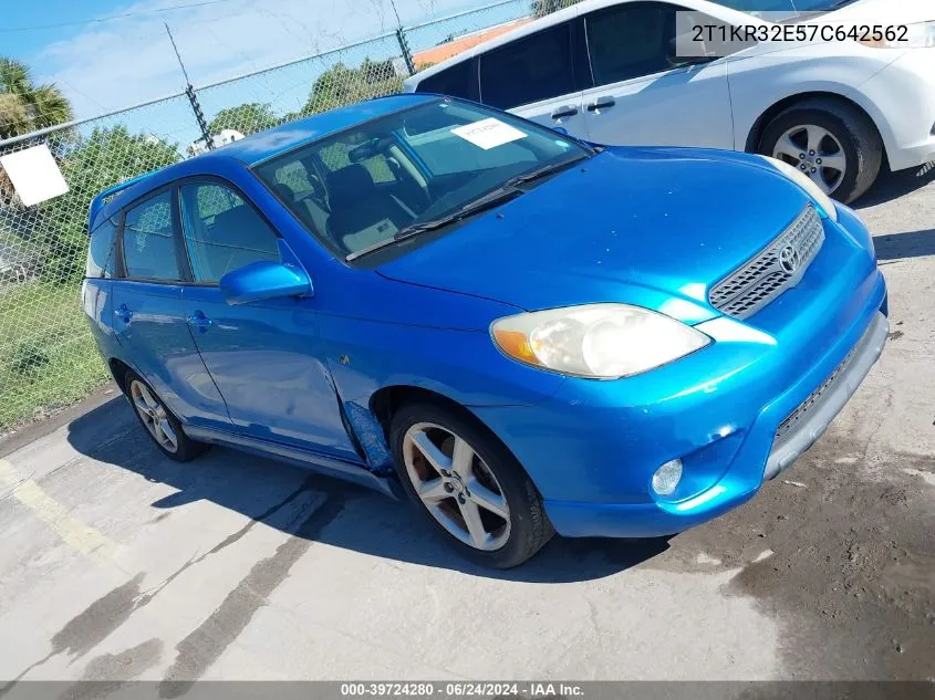 2007 Toyota Matrix Xr VIN: 2T1KR32E57C642562 Lot: 39724280