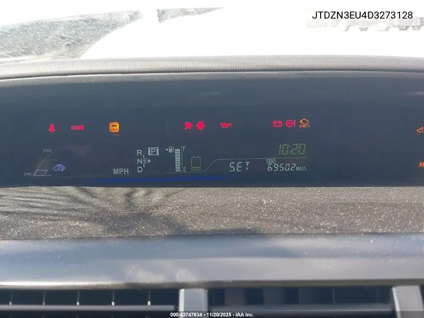 JTDZN3EU4D3273128 2013 Toyota Prius V Five