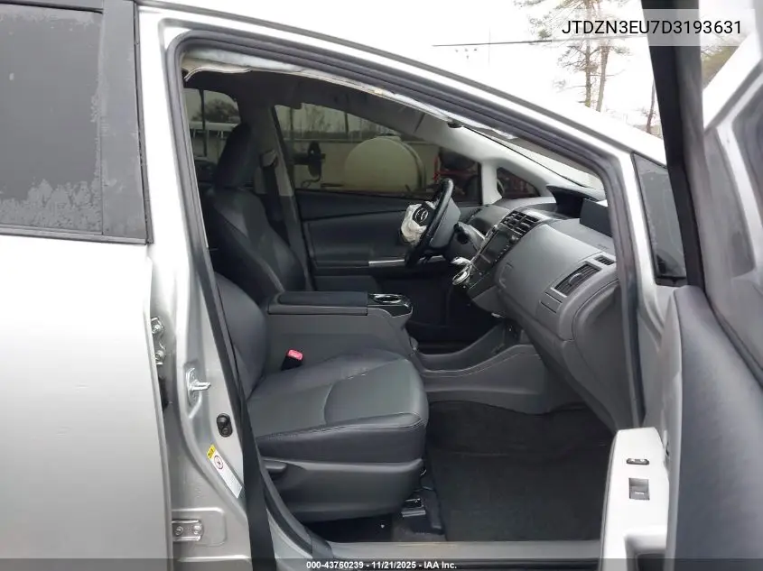 JTDZN3EU7D3193631 2013 Toyota Prius V Five