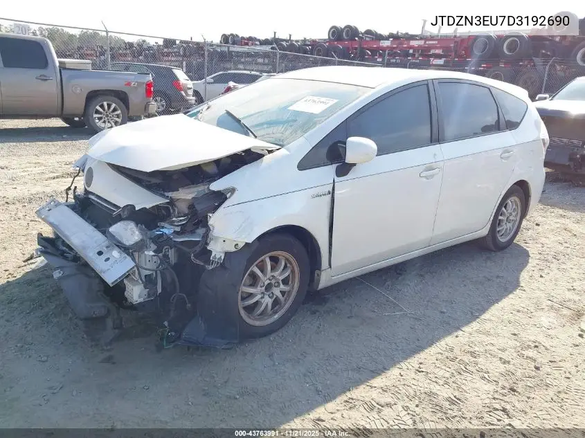 JTDZN3EU7D3192690 2013 Toyota Prius V Three