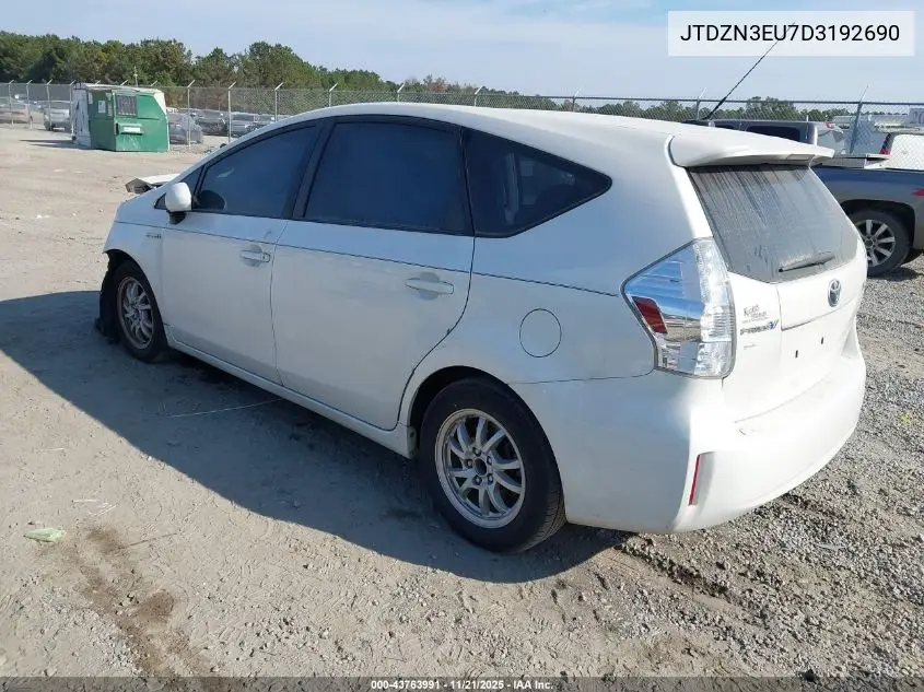 JTDZN3EU7D3192690 2013 Toyota Prius V Three